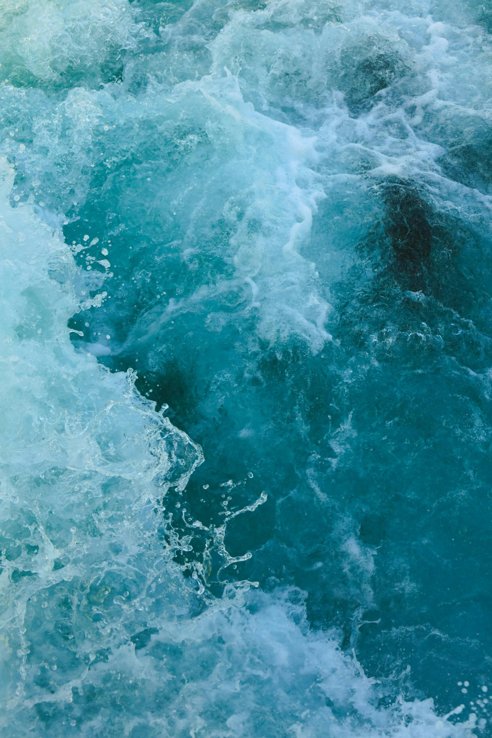The Weight of the Deep: Finding Stillness Beneath the Noise pexels muhammed mahsum tunc 859110584 33870690